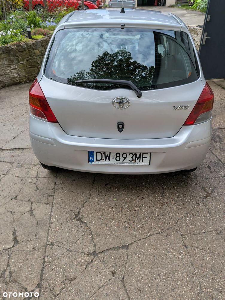 Toyota Yaris 1.0 Luna Start - 5