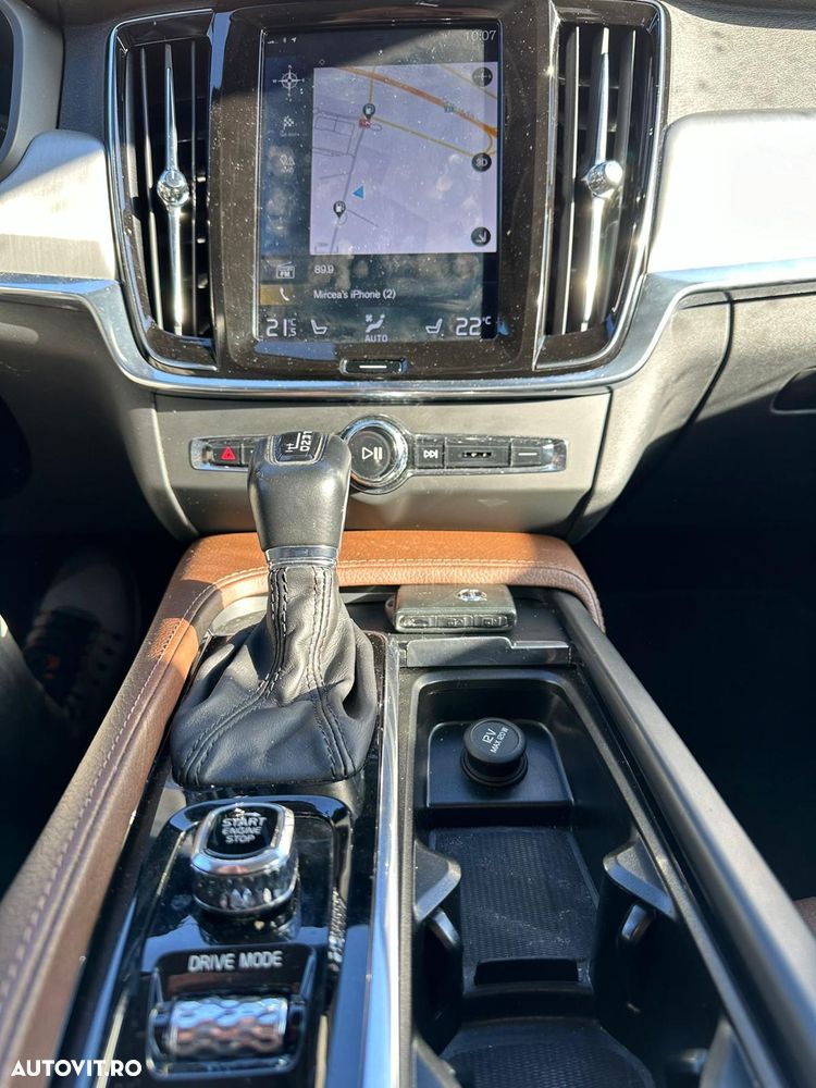Volvo V90 D3 Geartronic Momentum Pro - 7