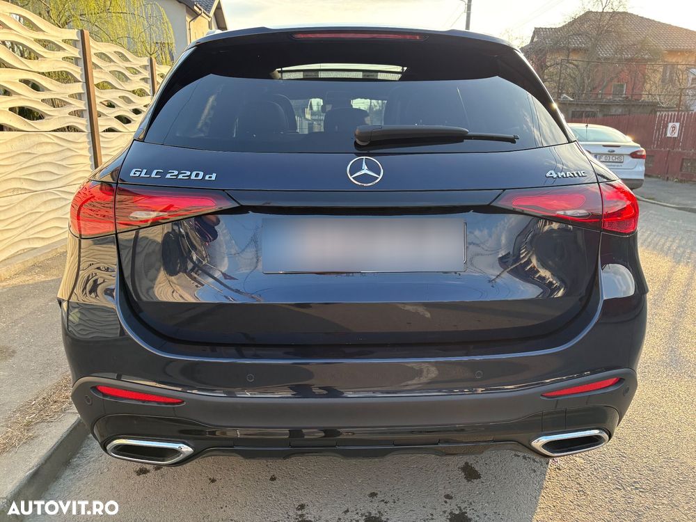 Mercedes-Benz GLC 220 d 4Matic 9G-TRONIC Avantgarde Advanced - 4