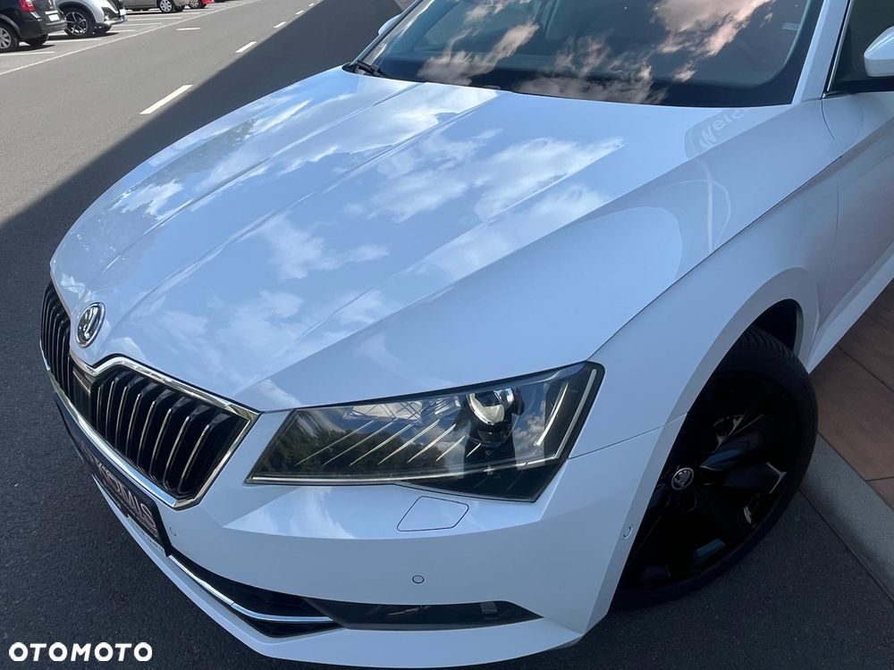Skoda Superb 2.0 TSI 4x4 DSG Style - 32