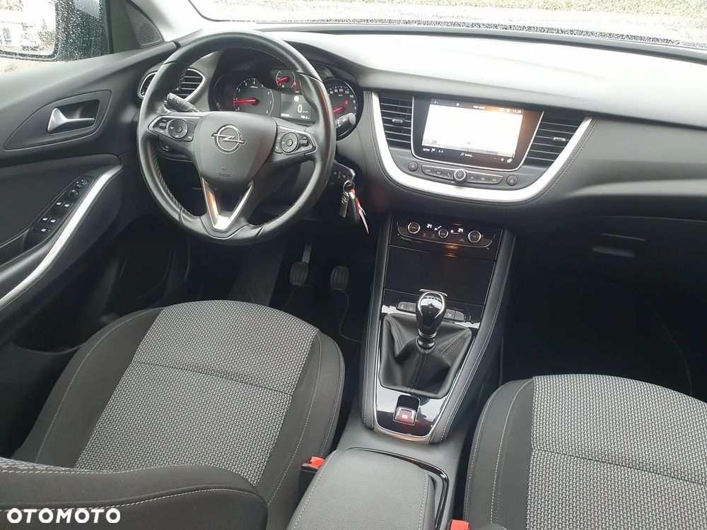Opel Grandland X 1.2 Start/Stop Business Elegance - 11
