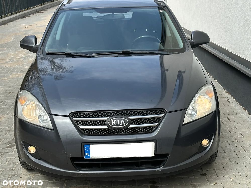 Kia Ceed 1.6 CRDi LX - 1