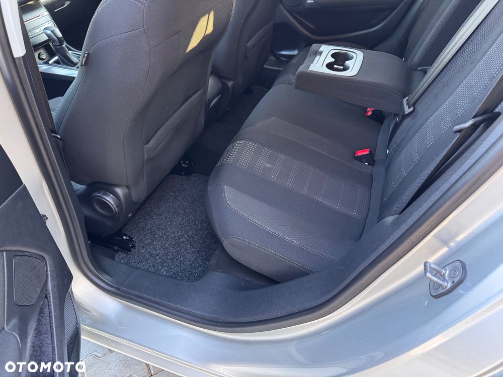 Peugeot 308 BlueHDi FAP 120 EAT6 Stop & Start Allure - 23