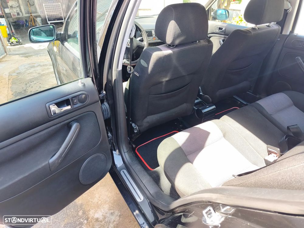VW Golf 1.4i Confortline - 15