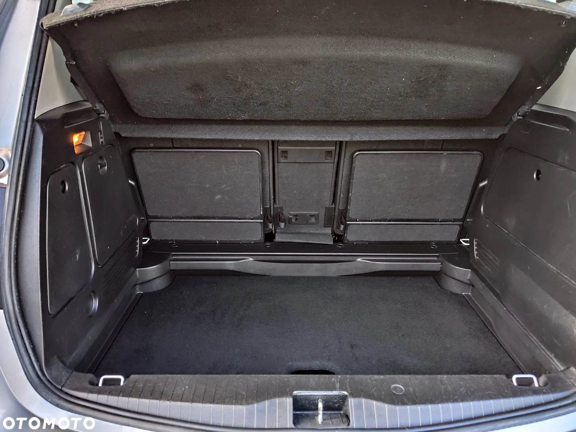 Opel Meriva 1.4 T Cosmo - 19