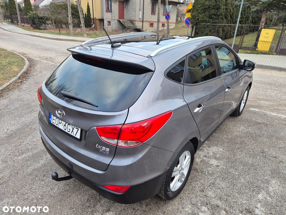 Hyundai ix35 blue 1.6 2WD Finale Silver - 17