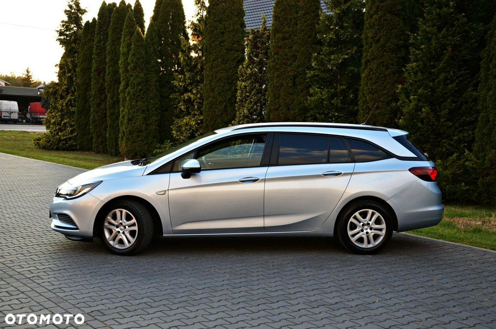 Opel Astra 1.6 CDTI Sports Tourer Active - 18