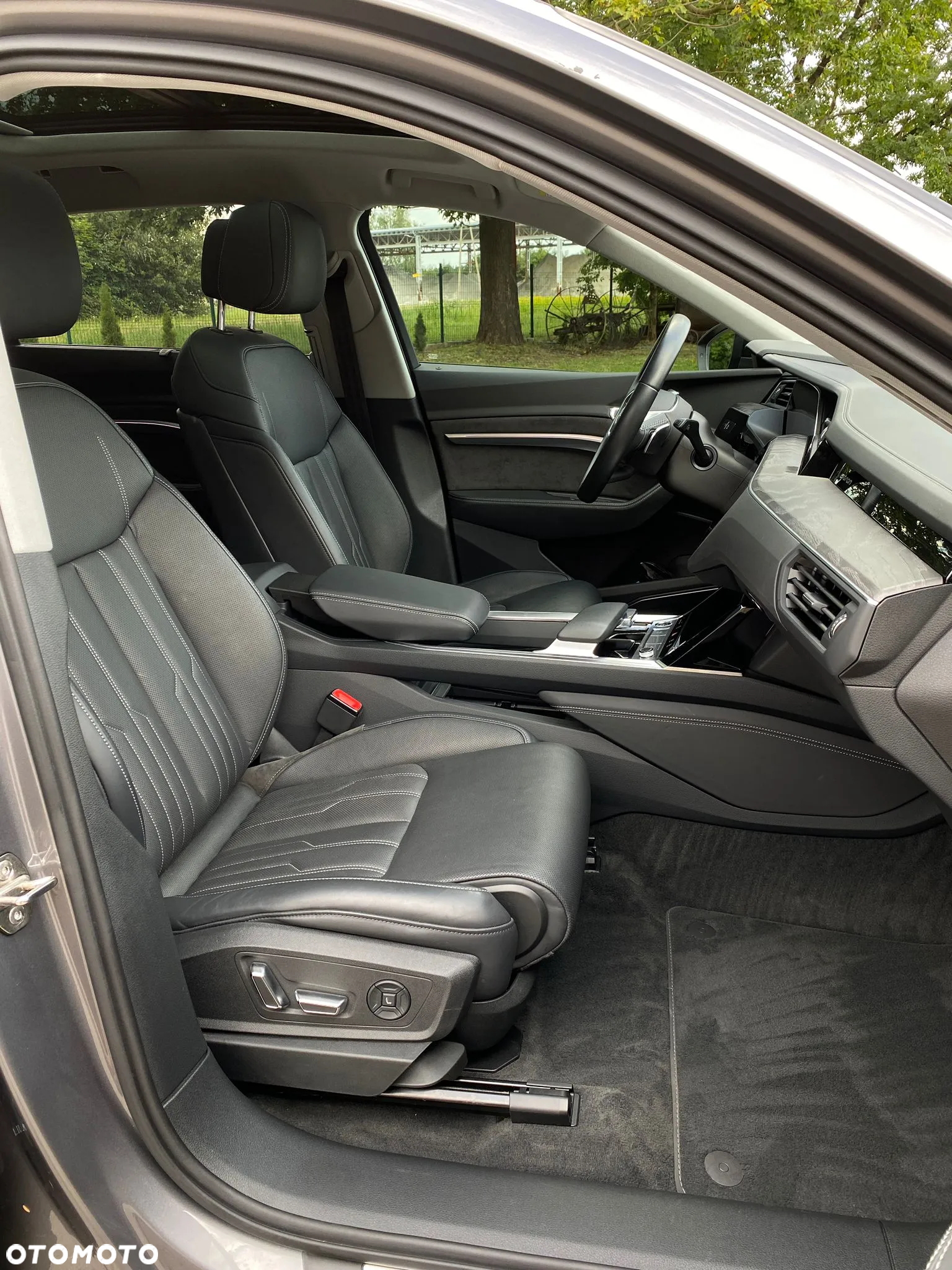 Audi e-tron 55 Quattro Advanced - 7