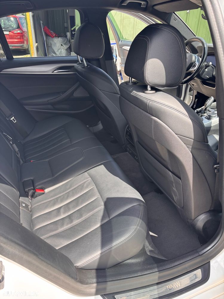 BMW 5 Series 2019 — imagine 12