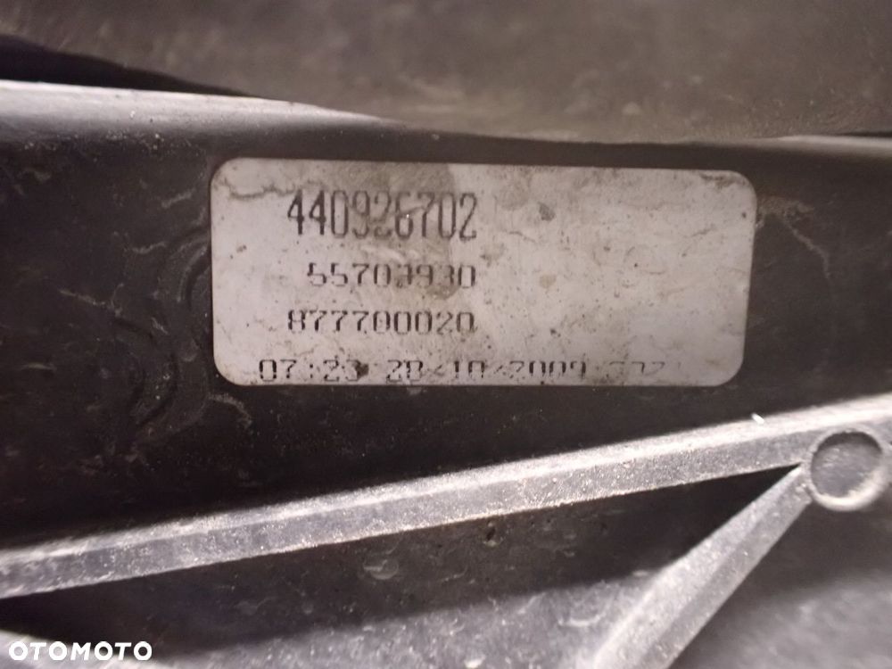 PAS PRZEDNI OPEL CORSA-D-VAN 1.2 877600200   440926702   898160600  898160000 - 18