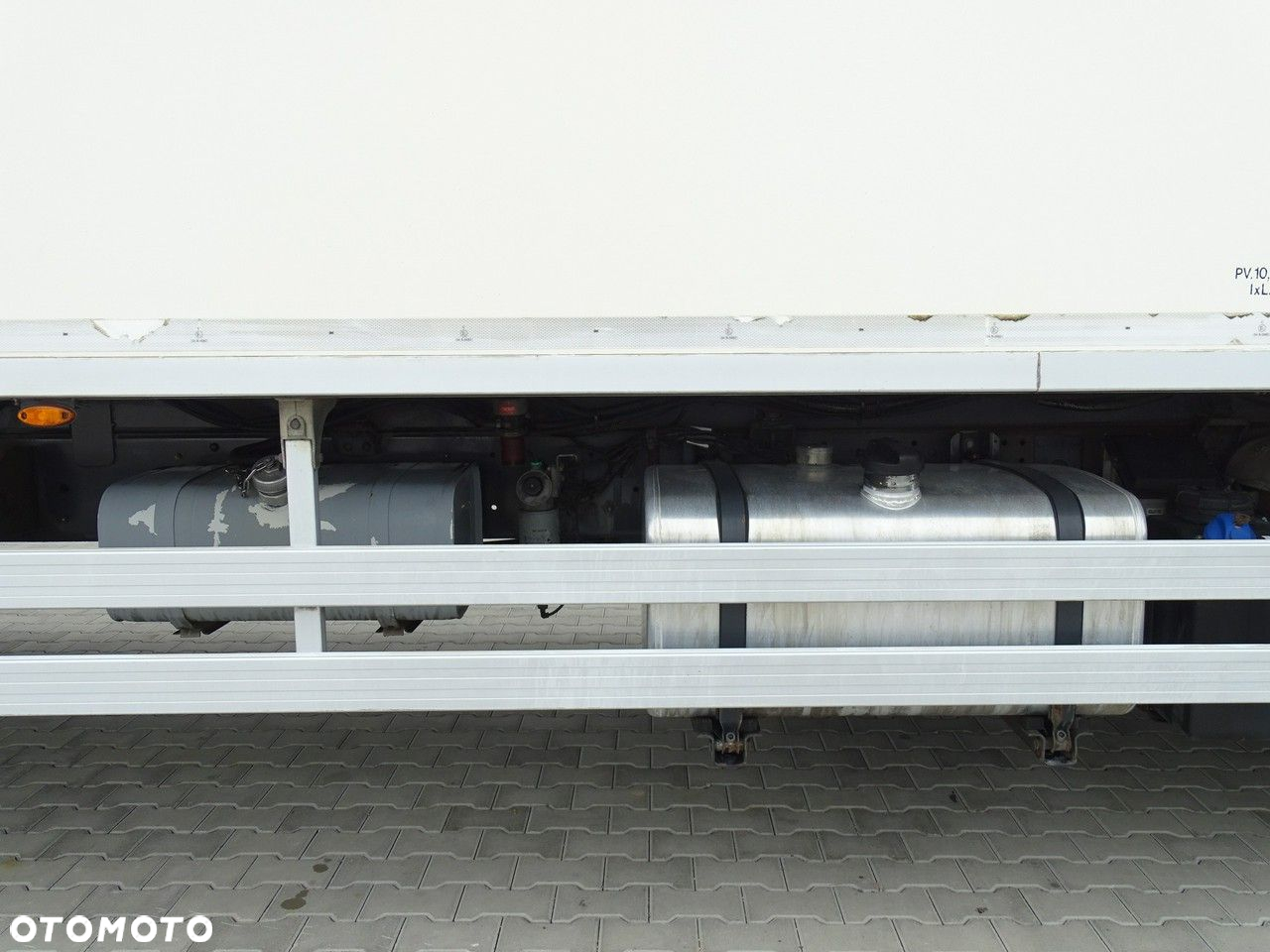 Iveco EuroCargo 190E28 Izoterma Chłodnia Chereau Sprowadzony - 14