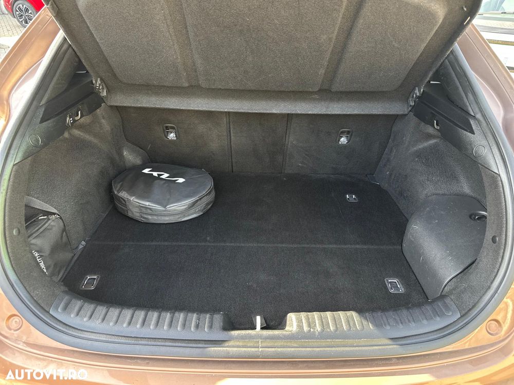 Kia XCeed 1.6 GDI DCT6 OPF Platinum Edition - 26