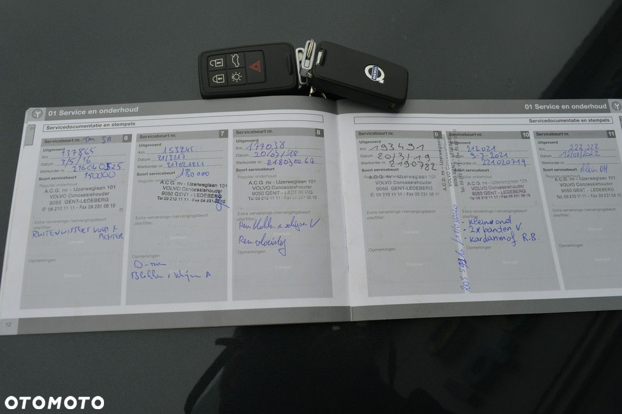 Volvo XC 60 D4 Geartronic Momentum - 38