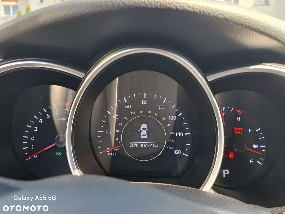 Kia Optima - 11