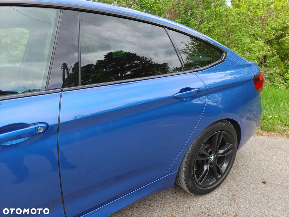 BMW 3GT 320d M Sport - 33