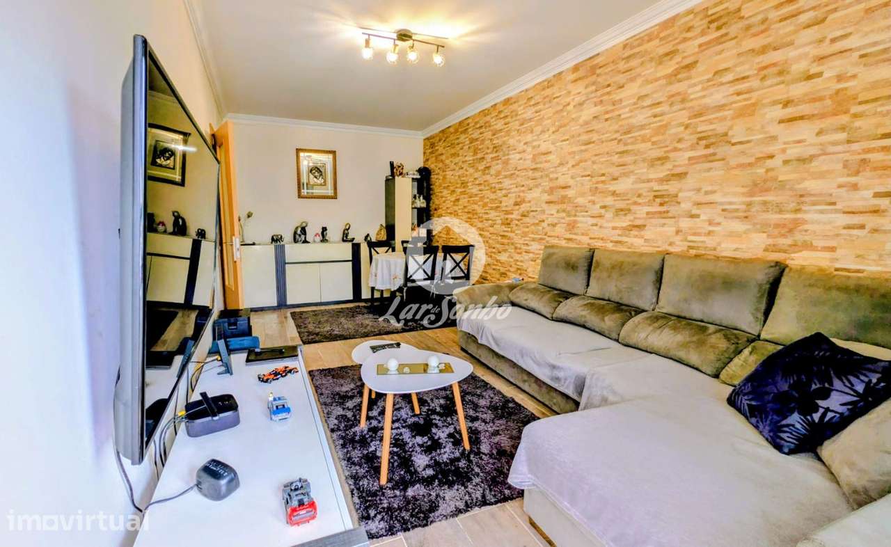 Apartamento T2 com Garagem fechada e Terraço  Vila Chã, Vila do Conde - Grande imagem: 2/18
