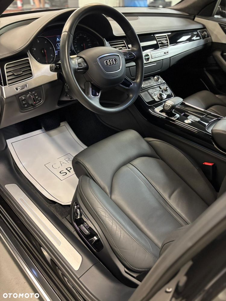 Audi A8 4.2 TDI L Quattro - 11