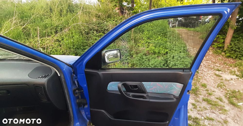 Seat Ibiza 1.0i Select - 9