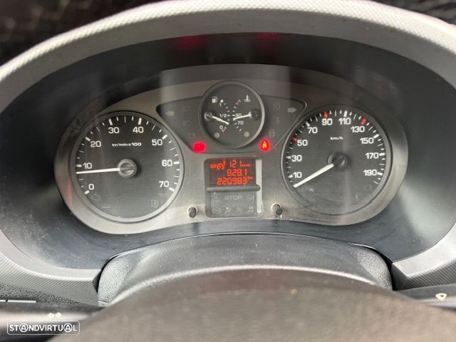Citroën Berlingo 1.6 e-HDi Exclusive - 25