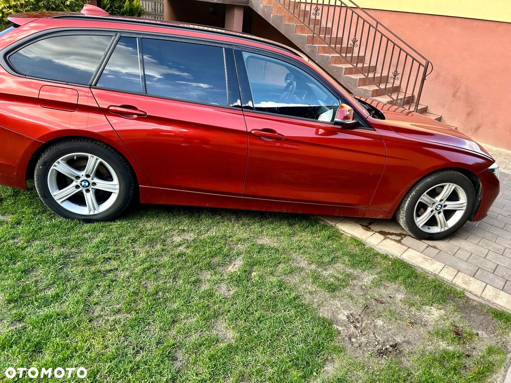 BMW Seria 3 318i - 8