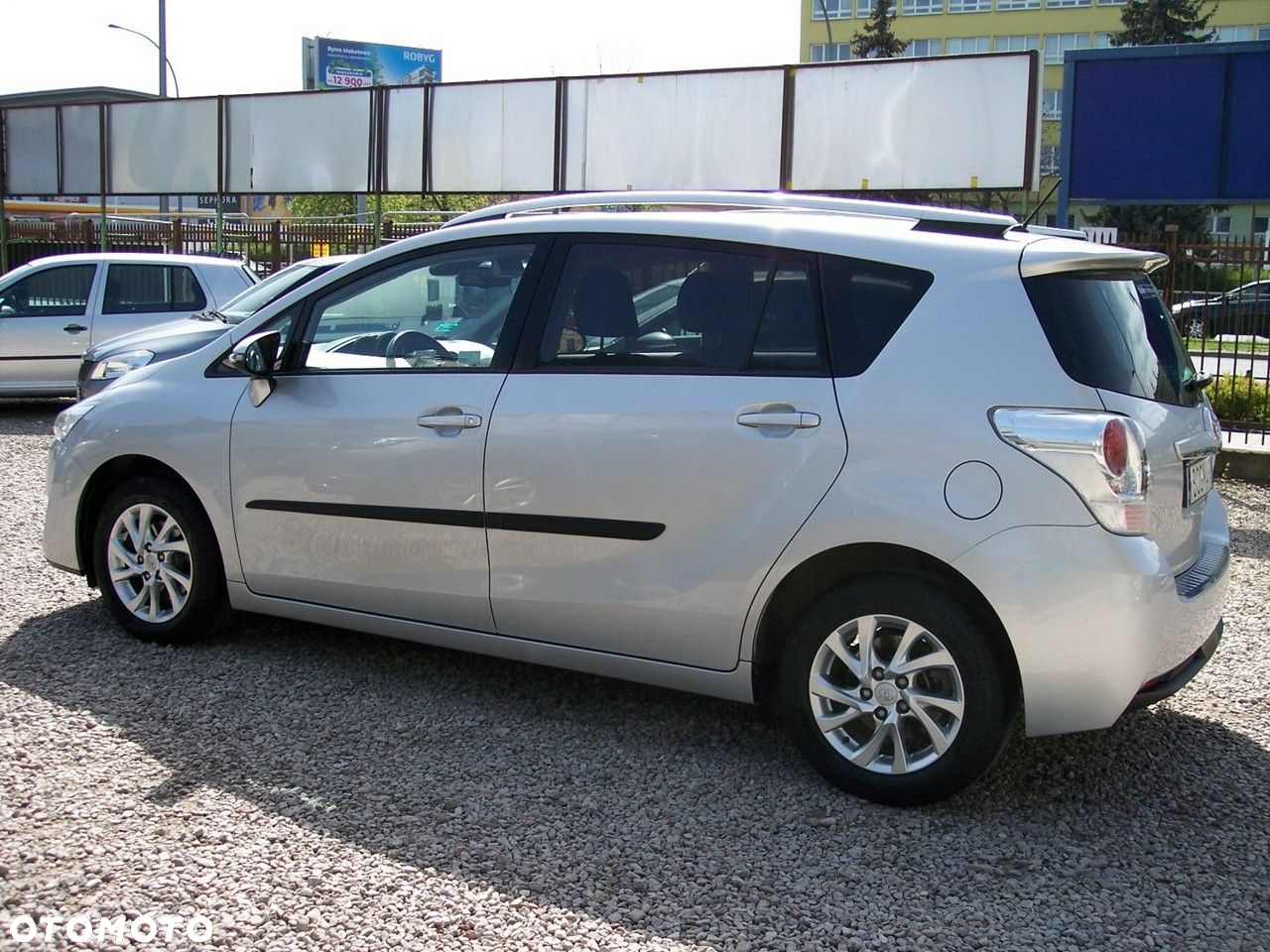 Toyota Verso 1.8 Premium 7os - 9
