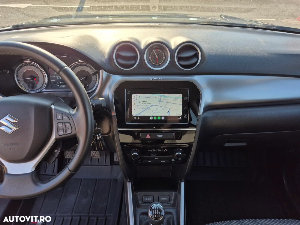 Suzuki Vitara 1.4 Boosterjet MHEV Passion - 16