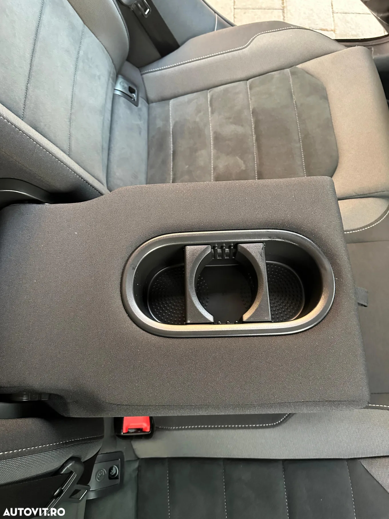 Volkswagen Golf 1.6 TDI DSG Highline - 21