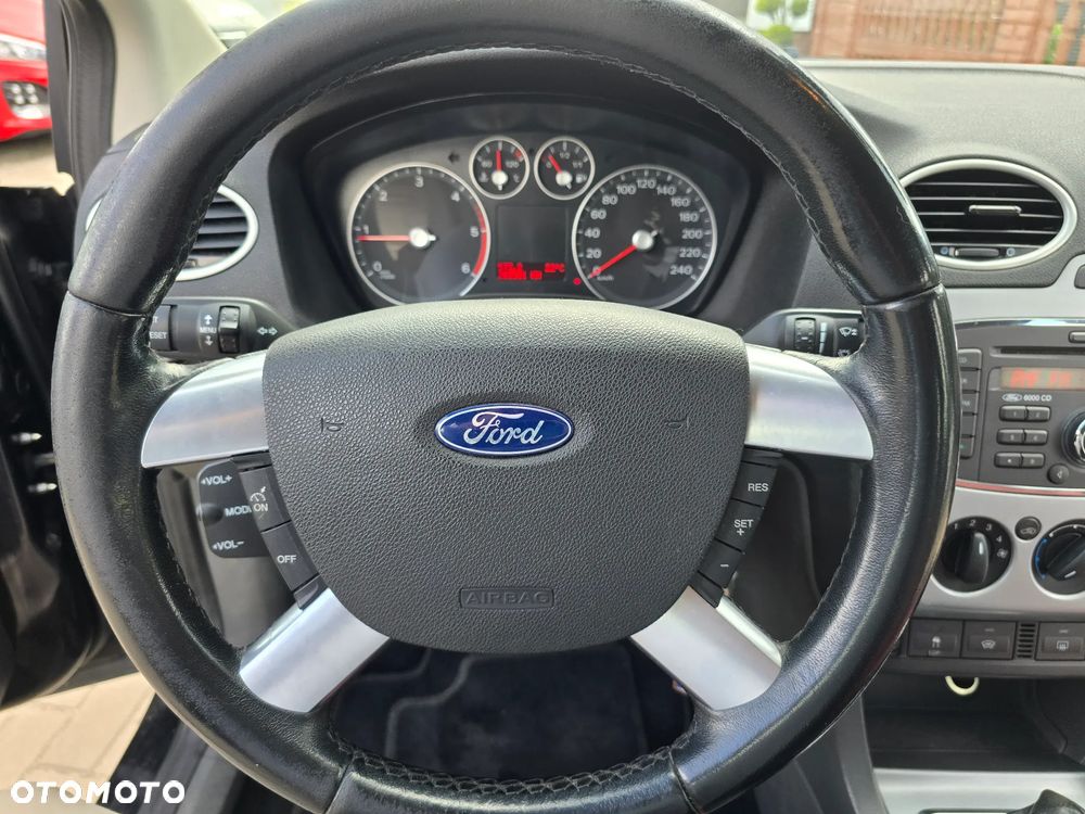 Ford Focus - 27