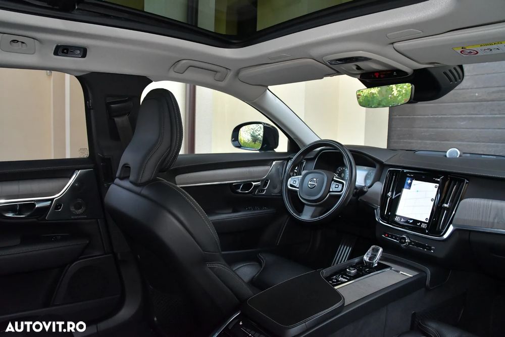 Volvo V90 B6 MHEV AT AWD Ultimate Bright - 35