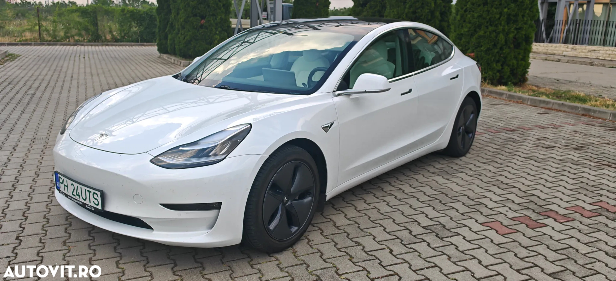 Tesla Model 3 Langstreckenbatterie Allradantrieb Dual Motor - 4