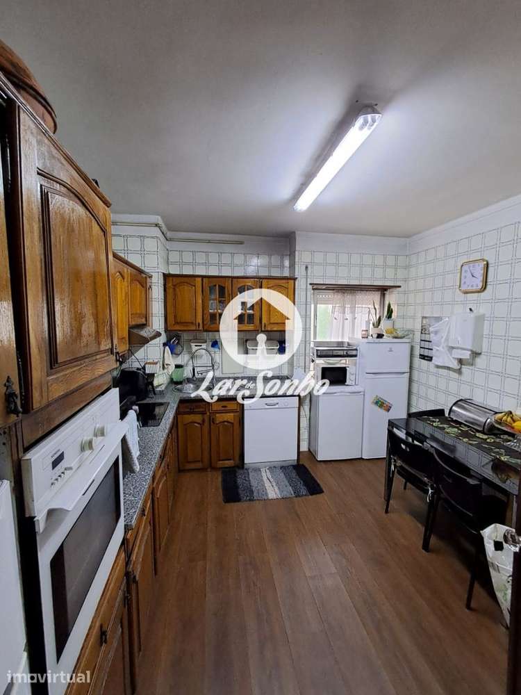 Apartamento T4 em Barcelos - Grande imagem: 3/27