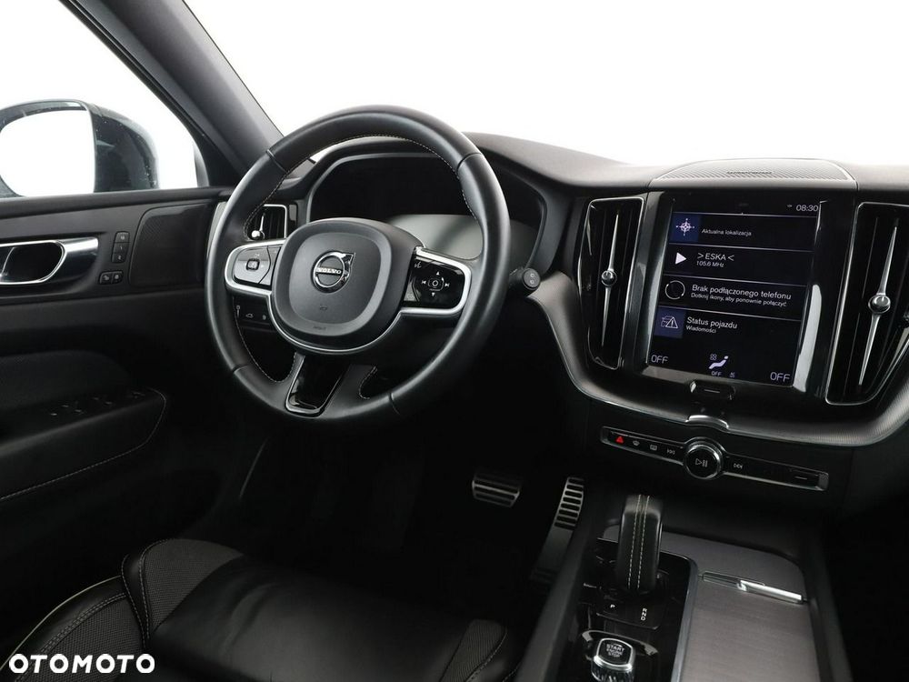 Volvo XC 60 T8 AWD Recharge Geartronic RDesign - 18