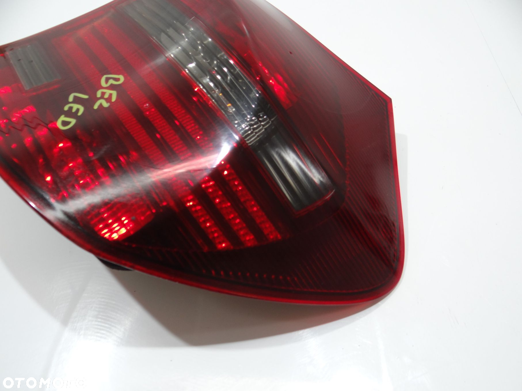 LAMPA PRAWA TYLNA BMW E87 7260052 - 3