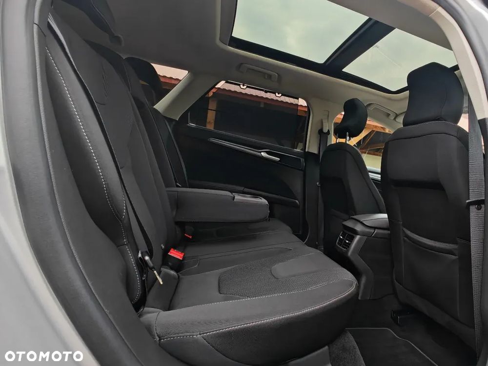 Ford Mondeo 2.0 EcoBlue Titanium - 18