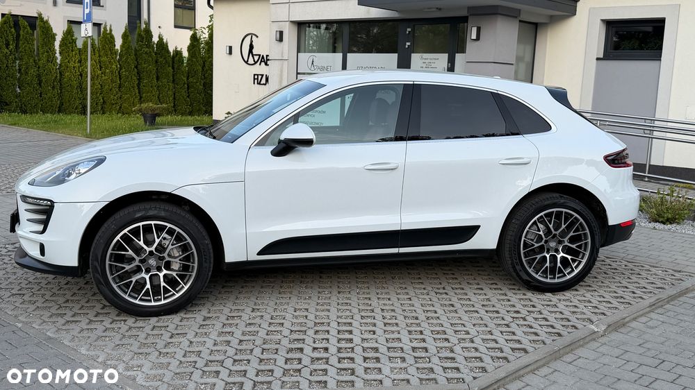 Porsche Macan S - 2