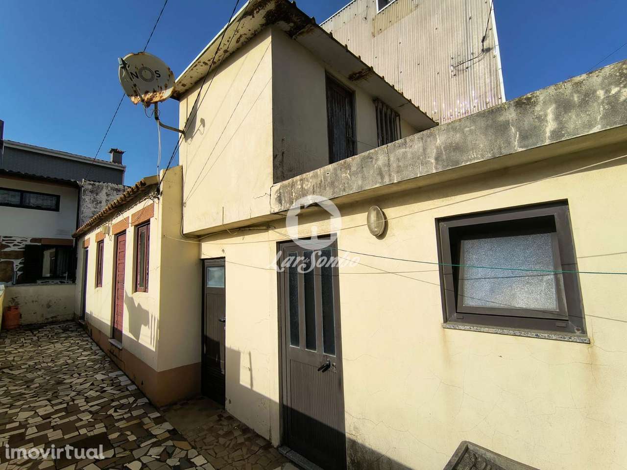 Moradia T2 Térrea 100m da praia de Aver-o-Mar | Póvoa de Varzim - Grande imagem: 2/12