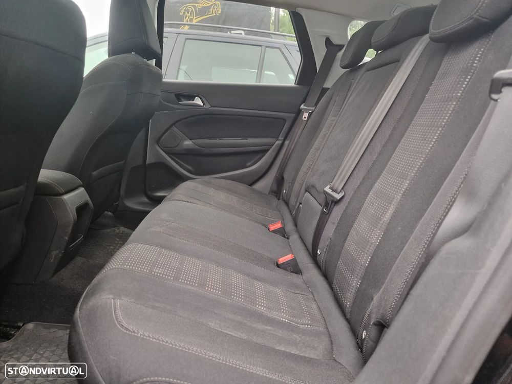 Peugeot 308 SW BlueHDi 120 Stop & Start Active - 8