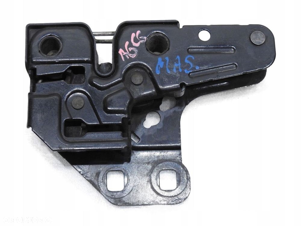 ZAMEK MASKI AUDI A6 C6