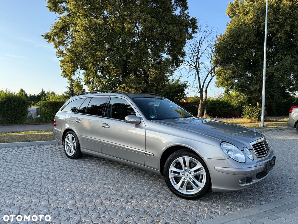 Mercedes-Benz Klasa E 200 Kompressor Automatik Classic - 2