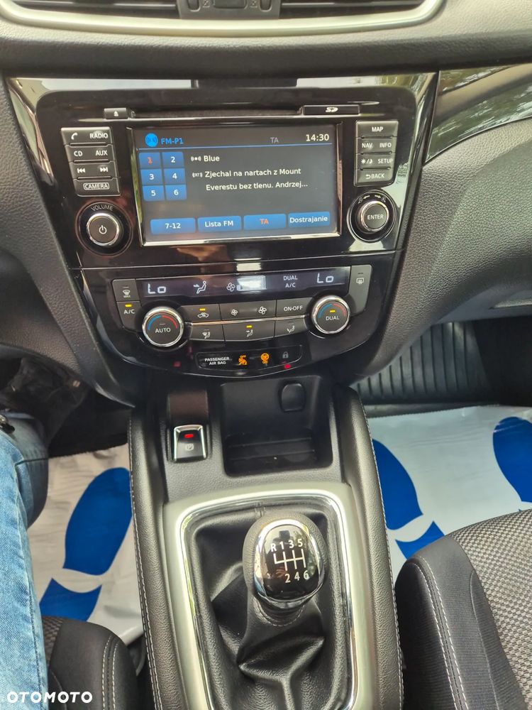 Nissan Qashqai 1.5 dCi N-Connecta EU6 - 17