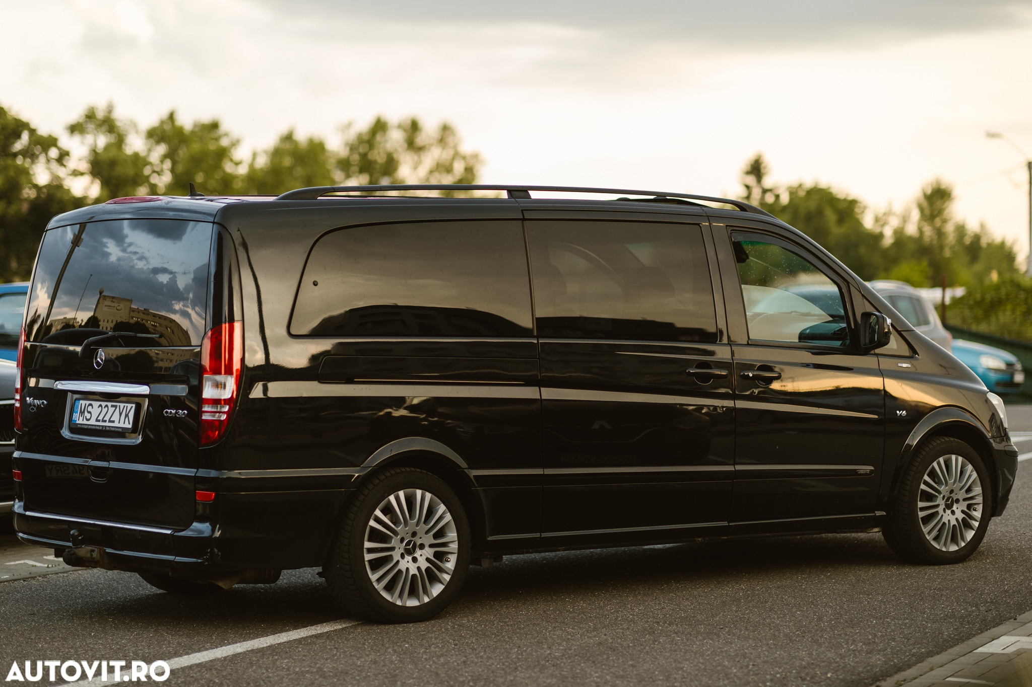 Mercedes-Benz Viano 3.0 CDI Extra-lung Aut. Trend - 12