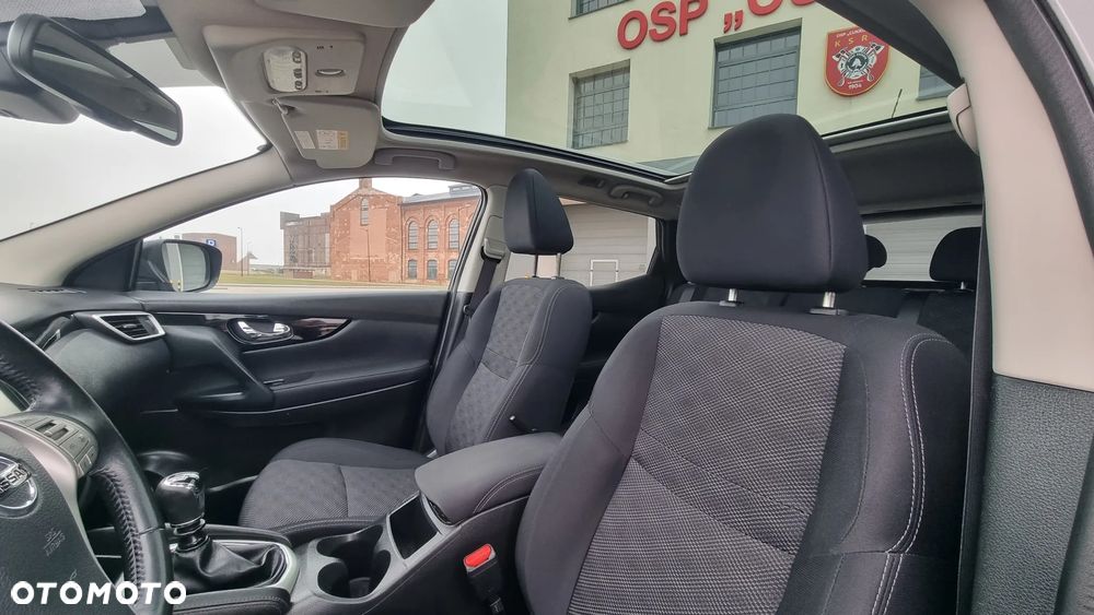 Nissan Qashqai 1.2 DIG-T Tekna EU6 - 12