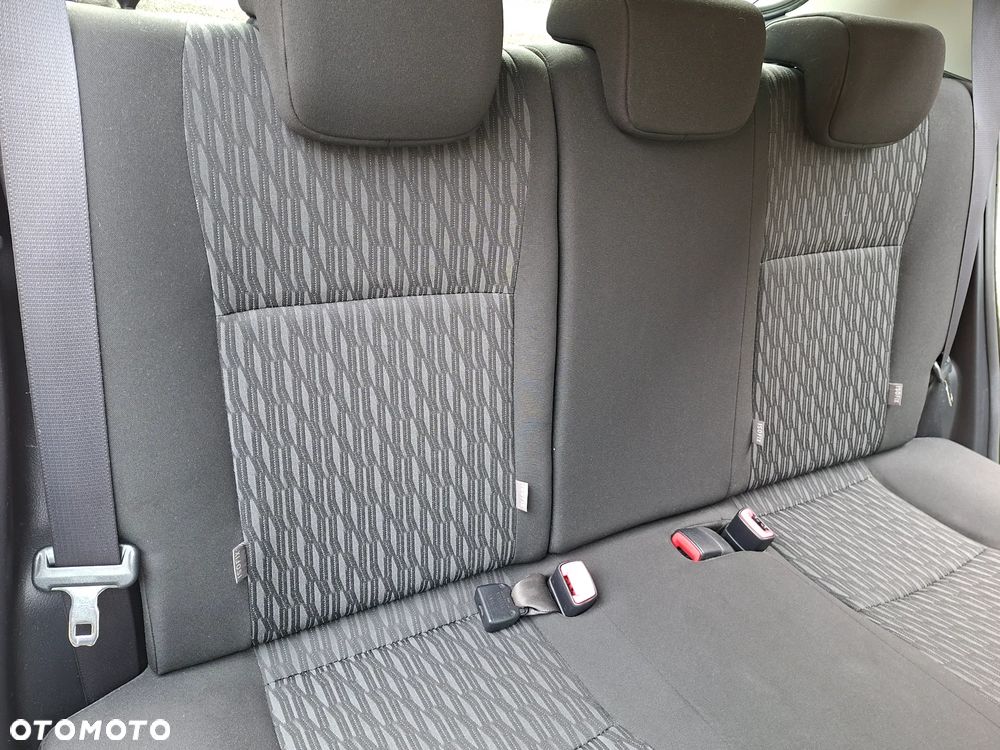 Toyota Yaris 1.0 VVT-i Cool Edition - 17