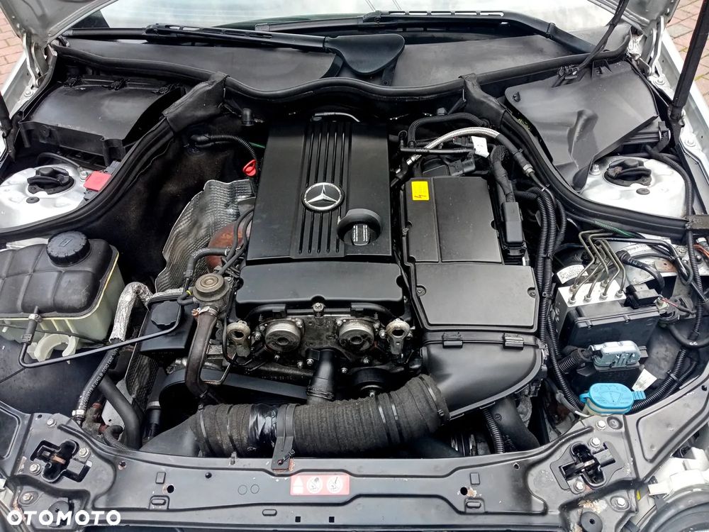Mercedes-Benz Klasa C 180 T Kompressor Elegance Sport Edition - 28