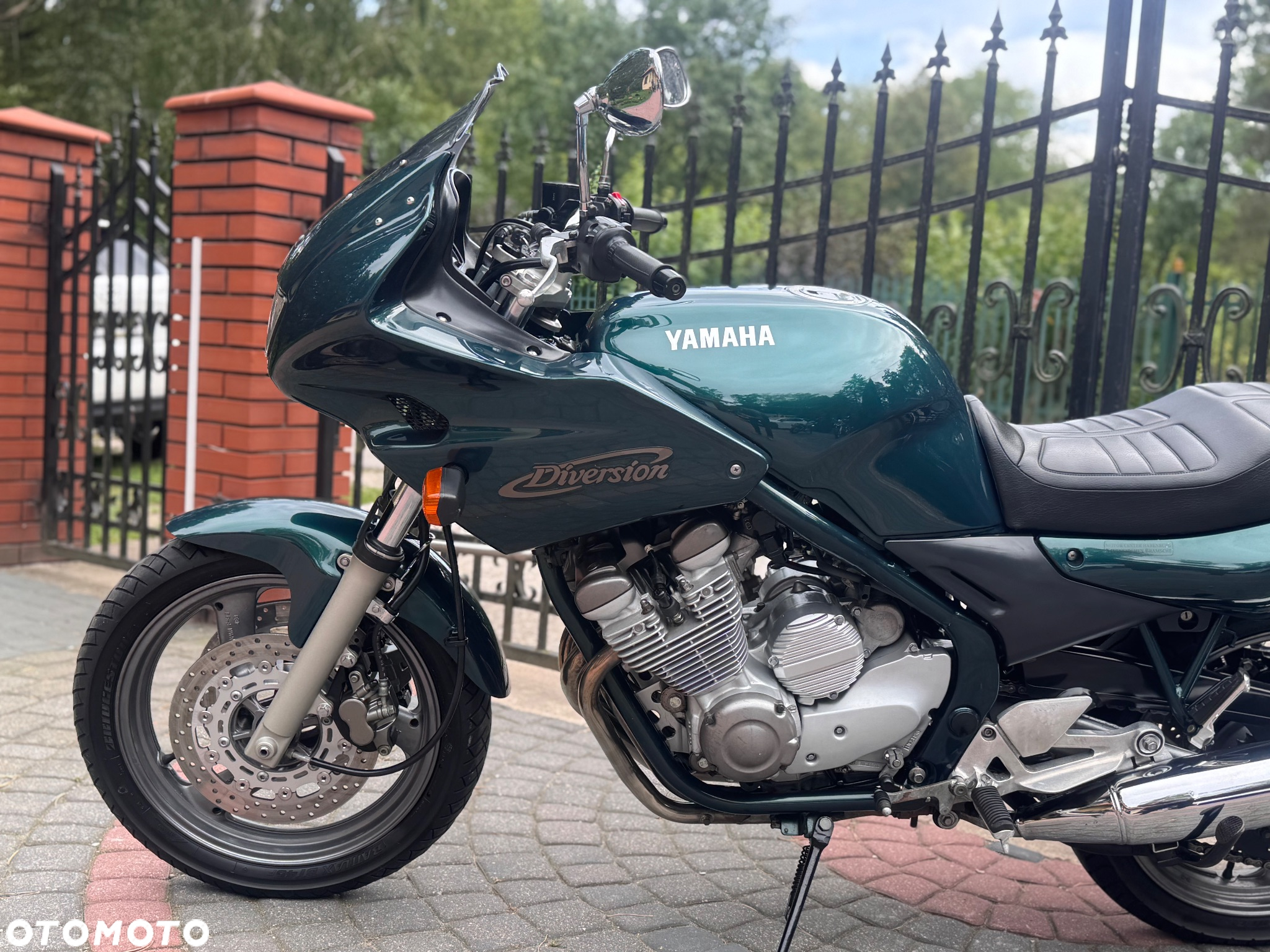 Yamaha XJ - 19