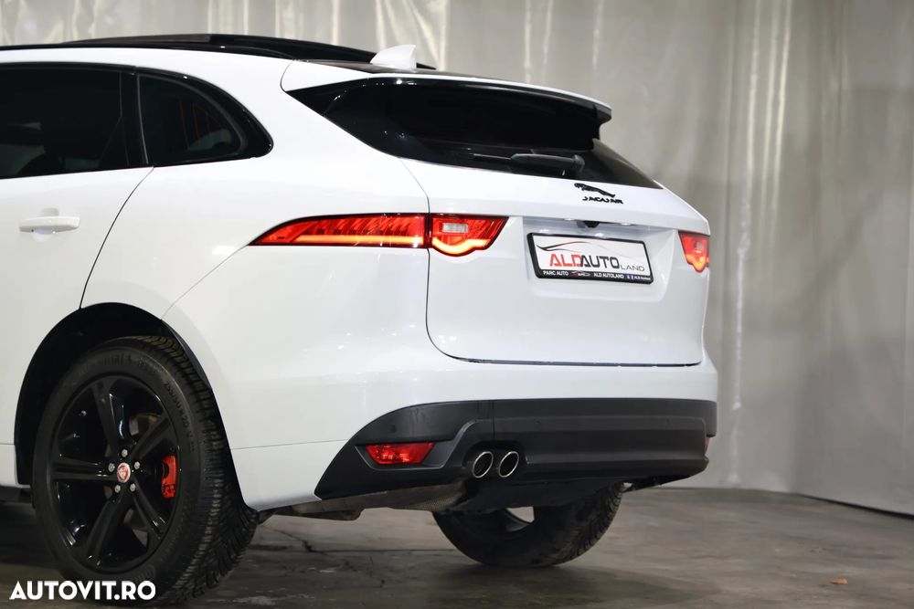 Jaguar F-Pace 20d AWD Aut. R-Sport - 32