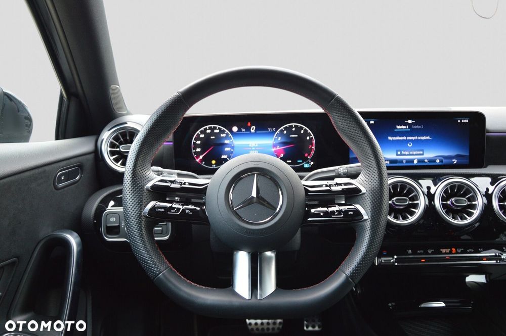Mercedes-Benz Klasa A 200 AMG Line 7G-DCT - 15