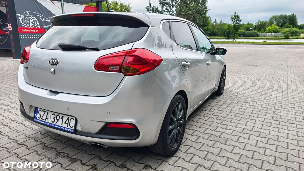Kia Ceed 1.6 CRDi XL - 14