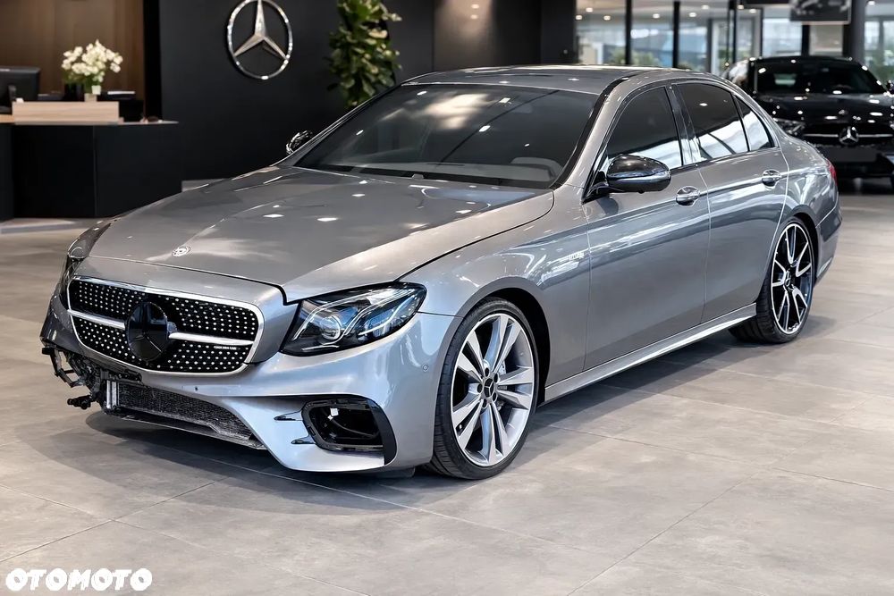 Mercedes-Benz Klasa E - 1