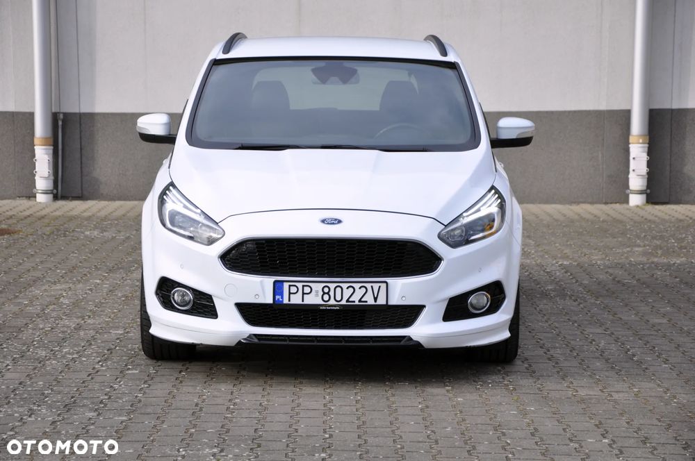 Ford S-Max 2.0 TDCi Titanium PowerShift - 6